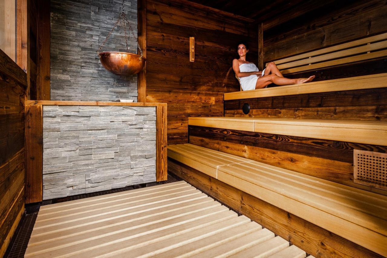 Lifestyle & Spa Hotel Graecherhof Grachen Luaran gambar